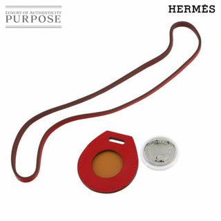 Hermes - 未使用 展示品 エルメス HERMES アップル エアタグ バッグ チャーム スイフト ルージュピマン ゴールド ルージュアッシュ Z刻印 VLP 90234609