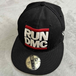 ニューエラー(NEW ERA)のNEW ERA ニューエラ RUNDMC 刺繍 CAP  ブラック(キャップ)