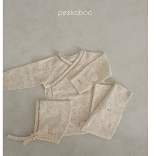 ロンパース　退院着　peekaboo