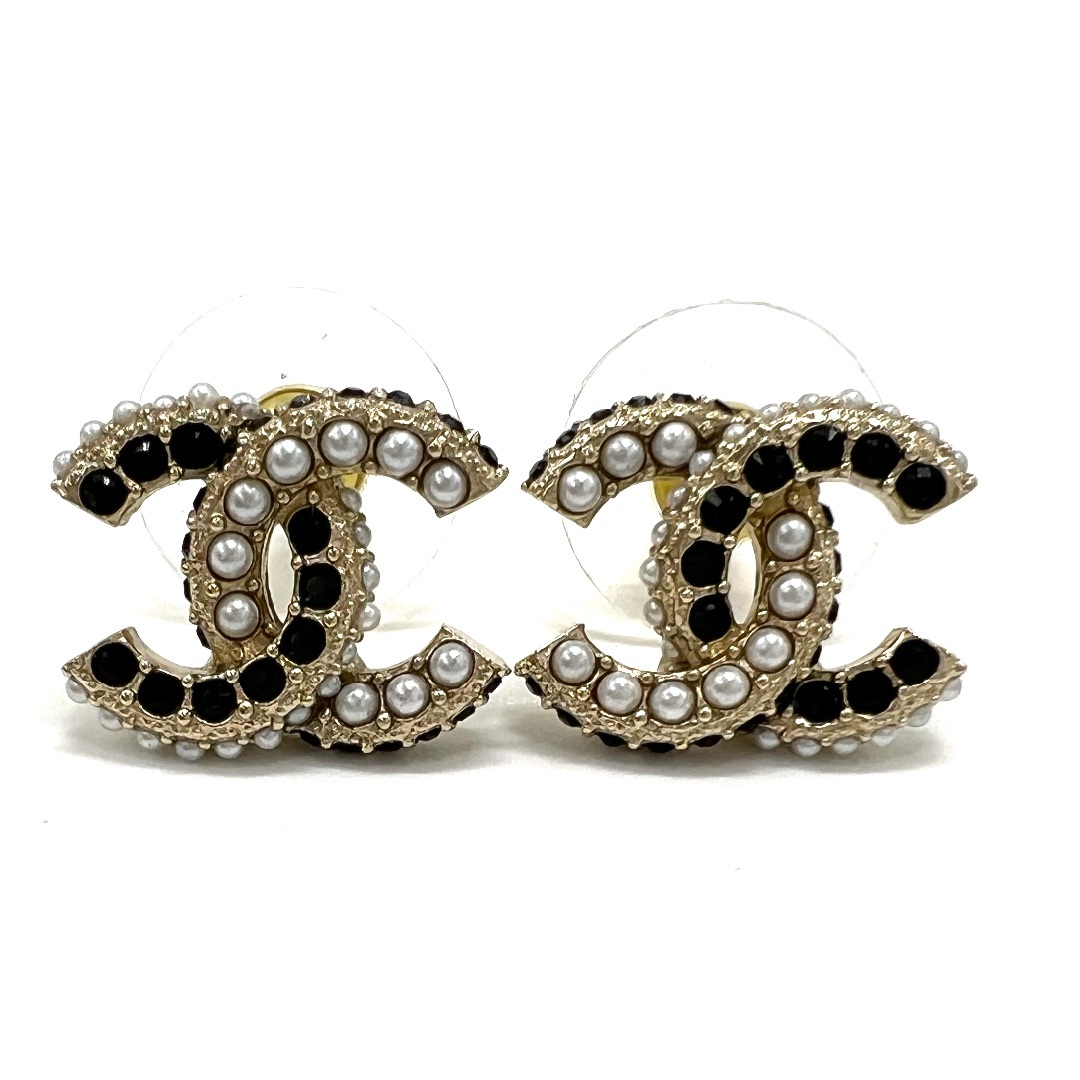 CHANEL - CHANEL シャネル  ピアス ココマーク パール ストーン シャンパンゴールド金具 C22 B 美品