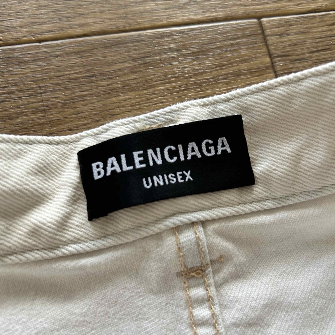 BALENCIAGA - 【名作】BALENCIAGA カーゴパンツ ホワイト サイズ BALENCIAGA - 【名作】BALENCIAGA カーゴパンツ ホワイト サイズ