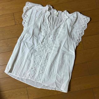 H&M - H&M 白シャツ　ノースリーブ　レディース