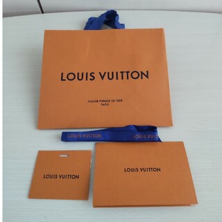 ルイヴィトン(LOUIS VUITTON)のルイヴィトン　ショップ袋　紙袋　LOUIS VUITTON　メッセージカード付(ショップ袋)