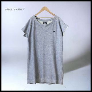 フレッドペリー(FRED PERRY)の【FRED PERRY】  半袖オーバーライトトレーナー  長め丈  ロゴ刺繍(カットソー(半袖/袖なし))