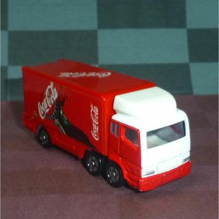 タカラトミー(Takara Tomy)の【トミカ 】No.7三菱ふそう スーパーグレート コカコーラ 冷凍車(ミニカー)