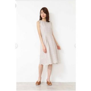 NATURAL BEAUTY BASIC - リネンライクエンブロイダリーワンピース