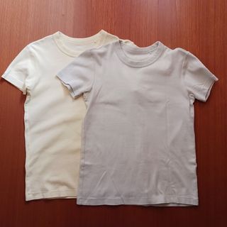 ユニクロ(UNIQLO)のUNIQLO　Tシャツ　二枚セット　Mサイズ(Tシャツ(半袖/袖なし))