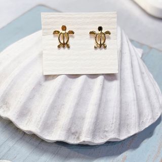 40%off☆新品ハワイアンジュエリー☆ピアス☆P13(ピアス)