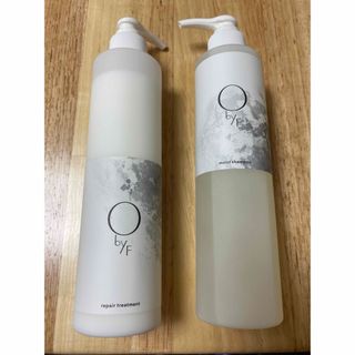 O by F モイストシャンプー 250ml　リペアトリートメント 250g