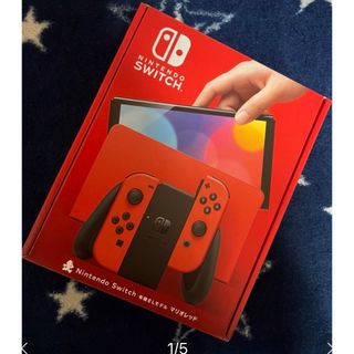 ニンテンドースイッチ(Nintendo Switch)の任天堂Switch（有機ELモデル）マリオレッド(家庭用ゲーム機本体)