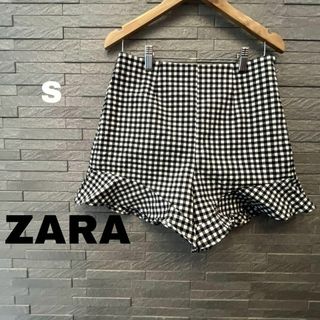 ZARA - ZARA ザラ ギンガムチェック　フリル　キュロット　ショートパンツ 黒×白　S