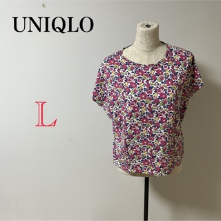 ユニクロ(UNIQLO)の【UNIQLO】レディース　シャツ　半袖　カットソー　Tシャツ　ブラウス　花柄(Tシャツ(半袖/袖なし))