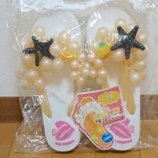 新品・未使用  ヒール 美脚　ビーチサンダル　デコサンダル(サンダル)