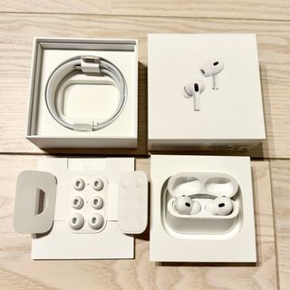 アップル(Apple)のMagSafe充電ケース（USB-C）付きAirPods Pro（第2世代）(ヘッドフォン/イヤフォン)