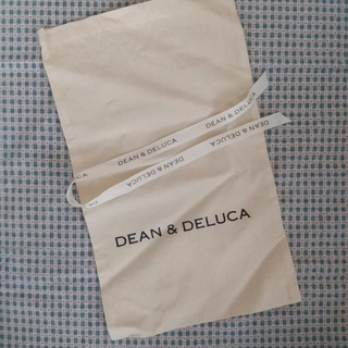 DEAN&DELUCA  ショップ袋とリボン