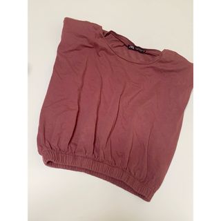 ZARA - 【SALE】zara ソリッドショルダーパットトップス　Tシャツ