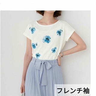 新品 LL 大きいサイズ ブルー花柄プリント Tシャツ カットソー(Tシャツ(半袖/袖なし))