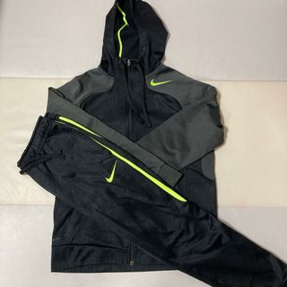 ナイキ(NIKE)のNIKE ナイキ　パーカー　スウェット　ジャージ(パーカー)