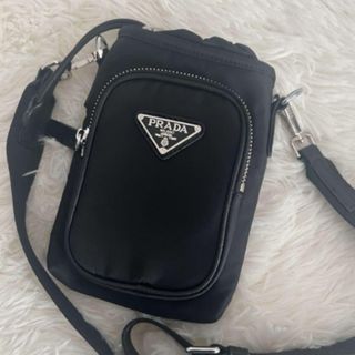 プラダ(PRADA)のPRADAプラダ　ノベルティ　スマートフォン　ショルダーバック(ショルダーバッグ)