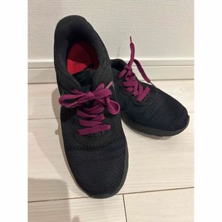 ナイキ(NIKE)のナイキ ローカットスニーカー タンジュン 844908-001 レディース(スニーカー)