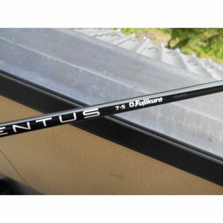 テーラーメイド(TaylorMade)のテーラーメイドスリーブ付　ＦＷ用シャフト　 VENTUS　　ＢＬＡＣＫ　７Ｓ(クラブ)