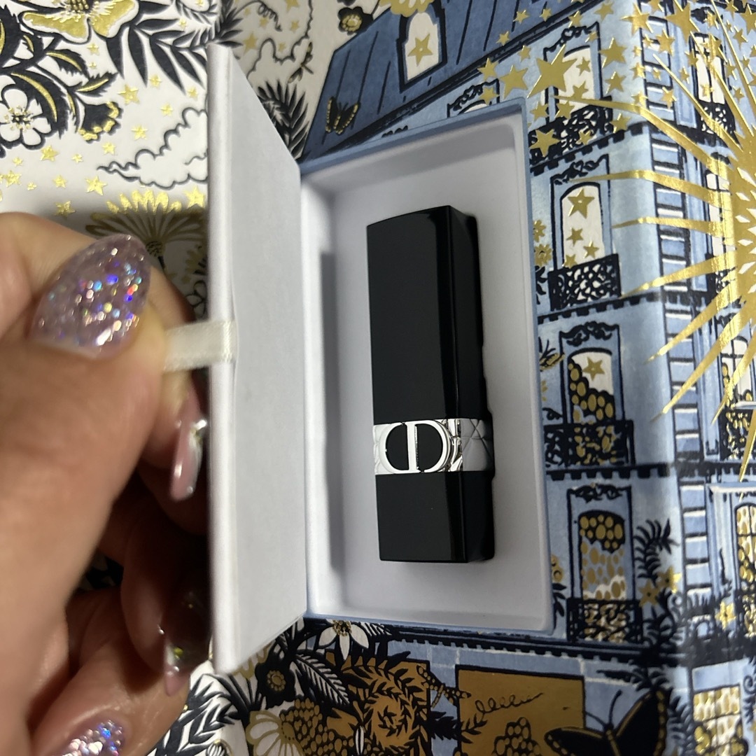 Dior モンテーニュコフレ ディオール、煌びやかなデザインの「モンテーニュ コフレ