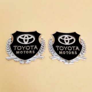 トヨタ - TOYOTA トヨタ　 エンブレムステッカー　シルバー　 ２枚セット