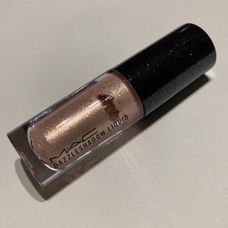 MAC - MAC ダズルシャドウリキッド　エブリデイ　イズ　サンシャイン