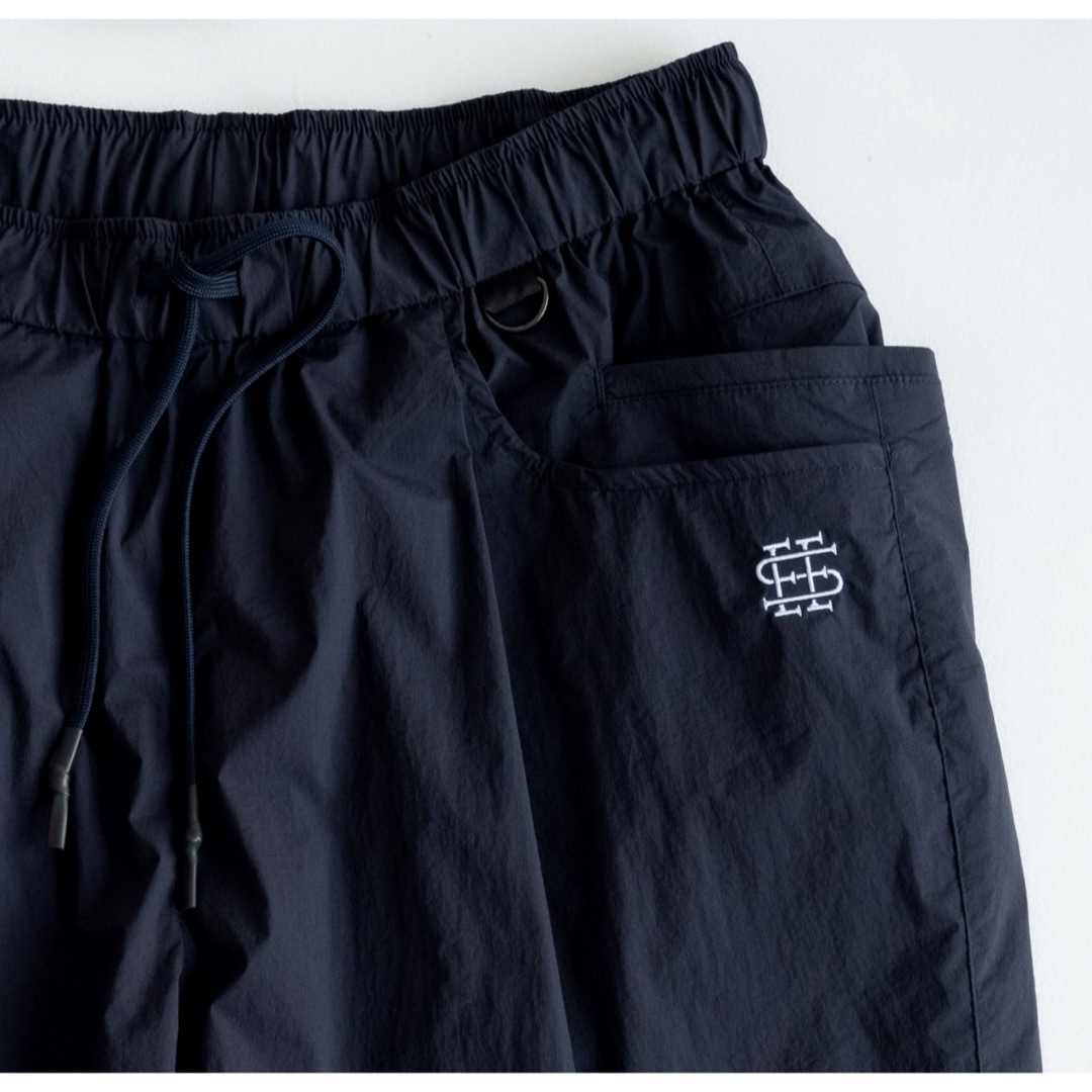 the Editor's Choice SEE SEE NYLON PANTS the Editor's Choice SEE SEE NYLON PANTS