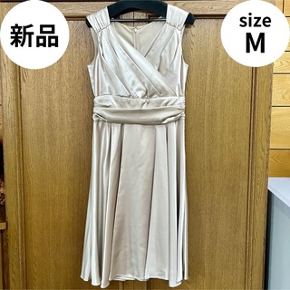 コムサイズム(COMME CA ISM)の新品 コムサイズム ノースリーブ ドレス フレア ワンピース Mサイズ(ミディアムドレス)