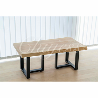 送料込み　国産杉の木　ナチュラル天然素材　一枚板　リビングテーブル　無垢材(ローテーブル)