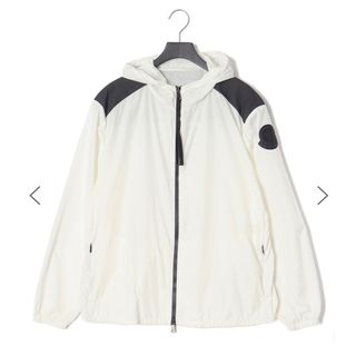 モンクレール(MONCLER)のモンクレール　ジャケット(ブルゾン)