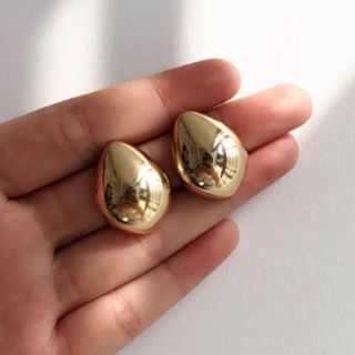 gold drop ゴールド　ピアス(ピアス)