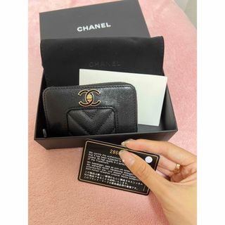 CHANEL - シャネルミニ財布　カードケース　【美品】