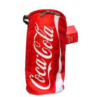 ドウシシャ - 特大 コカコーラ 缶型 ショルダークーラーバッグ【レッド】