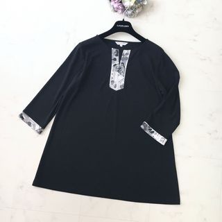 LEONARD - 近年美品　LEONARD レオナール　美しい花柄　洗える　ストレッチ　チュニック