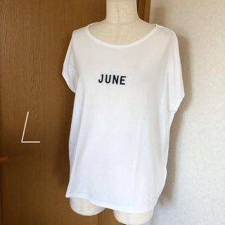 【美品】ロゴTシャツ　(Tシャツ(半袖/袖なし))