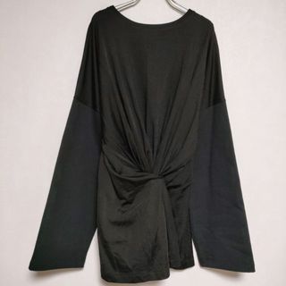 エムエムシックス(MM6)のMM6/Maison Margiela 新品 DUAL-FABRIC FITTED BOAT-NECK SWEATSHIRT 長袖Ｔシャツ カットソー ロンＴ ブラック レディース エムエム6/メゾンマルジェラ【中古】4-0522M∞(Tシャツ(長袖/七分))