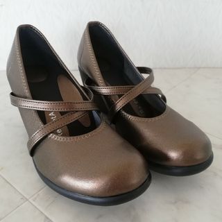 リゲッタ(Re:getA)の新品!!Re:getA リゲッタ クロスベルトパンプス M(ハイヒール/パンプス)