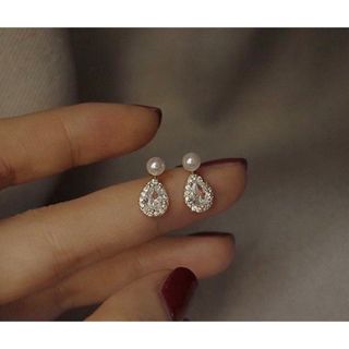 ダイヤモンド雫　パール　ピアス(ピアス)