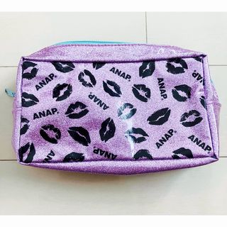 アナップ(ANAP)の【美品】ANAP アナップ ラメ スクエア ポーチ　化粧ポーチ(ポーチ)