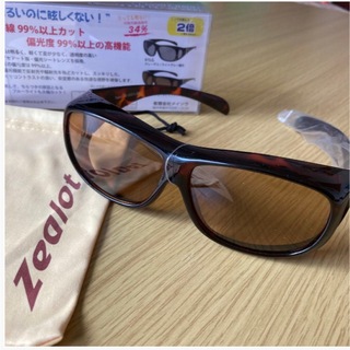 新品《Zealot》 定価¥6.160 ◎メガネの上からかけられるのでとても便利(その他)