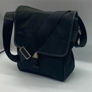 プラダ(PRADA)のPRADA メッセンジャーバッグ　ショルダーバッグ　斜め掛け　白タグ　ナイロン(ショルダーバッグ)