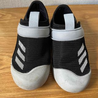 アディダス(adidas)のadidas サンダル　17cm(サンダル)