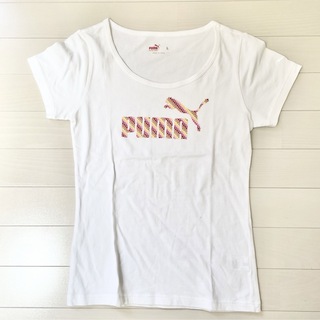 プーマ(PUMA)のプーマ　ハート柄ロゴ　Ｔシャツ(Tシャツ(半袖/袖なし))