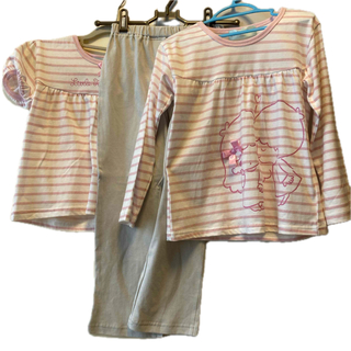 サンリオ(サンリオ)のパジャマ　長袖半袖セット　110cm キキララ　（新品）(パジャマ)