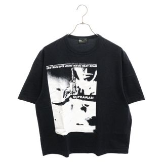 カラー(kolor)のkolor カラー 22AW スペシウム光線 ウルトラマン フォトプリント 半袖Tシャツカットソー ブラック 22WCM-T22213S(Tシャツ/カットソー(半袖/袖なし))