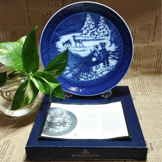 ロイヤルコペンハーゲン(ROYAL COPENHAGEN)の【未使用】ロイヤルコペンハーゲン／イヤープレート　2002年版(食器)