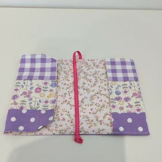 ＊キティちゃん＊ブックカバー 文庫本カバー ハンドメイド(ブックカバー)