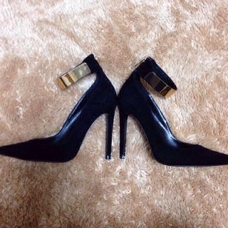 ザラ(ZARA)のZARA アンクレットメタルパンプス(ハイヒール/パンプス)